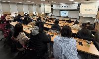배우고 일하고 창업하고 다시 일어서는 청년